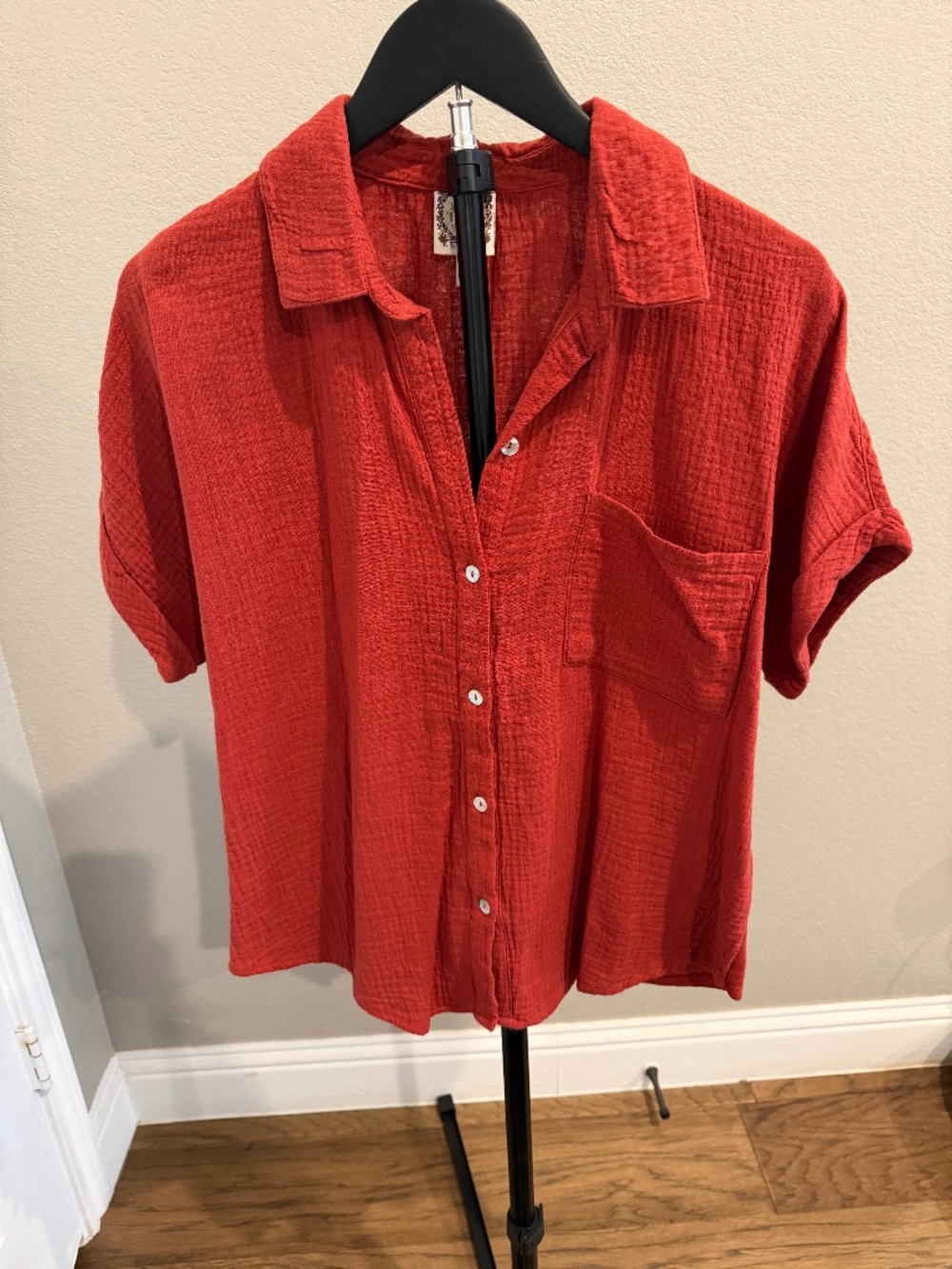 Rust colored button down shirt 100% cotton size medium